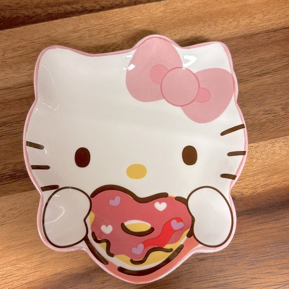 Hello Kitty Sanrio | Donut Heart Trinket Tray
